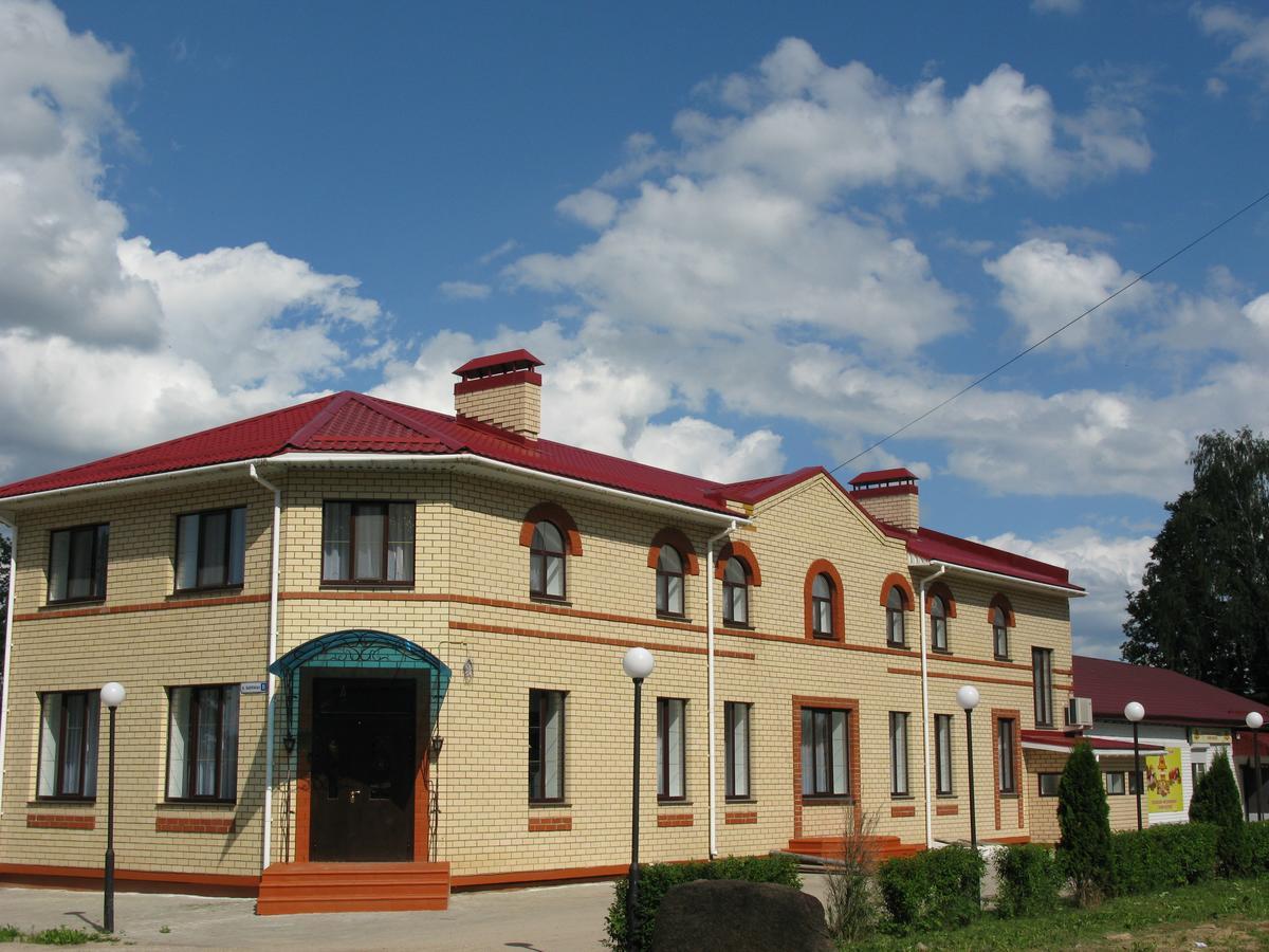 Medem Hotel Pskov Exteriör bild